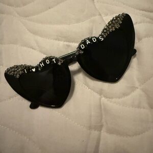 I ❤️ hot dads sunglasses